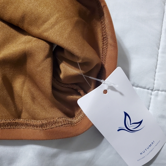 Dress - Picture 3 of 4